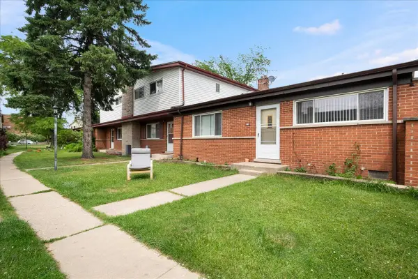 416 Glendale Road, Glenview, IL 60025