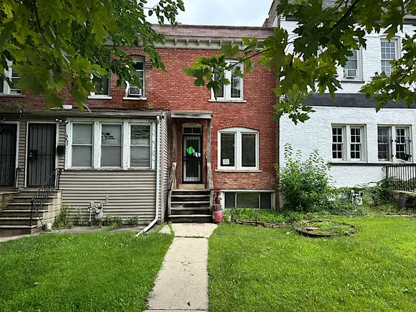 10509 S Corliss Avenue, Chicago, IL 60628