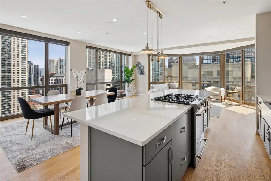 635 N Dearborn Street #2803, Chicago, IL 60654 - #2
