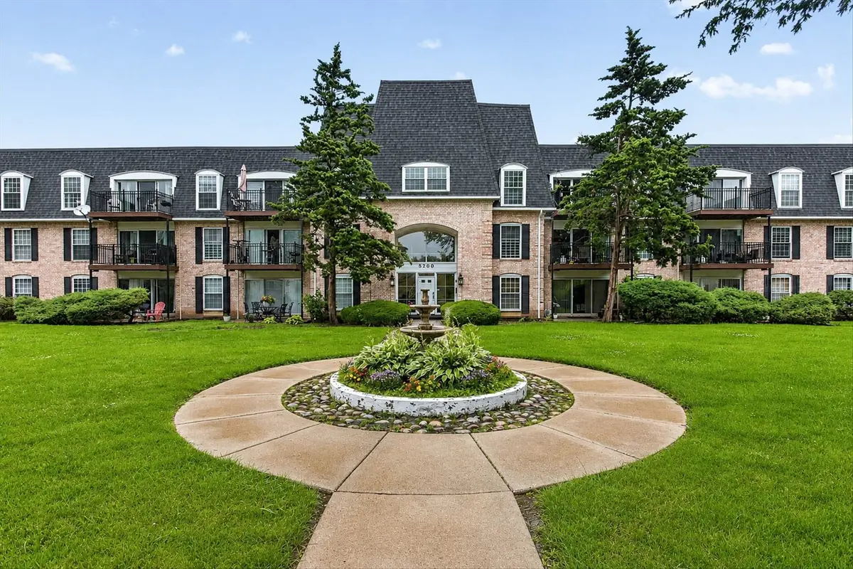 5200 Carriageway Drive #317, Rolling Meadows, IL 60008 - #1