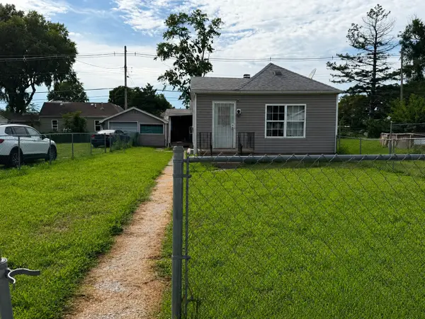 1029 Washington Avenue, Madison, IL 62060