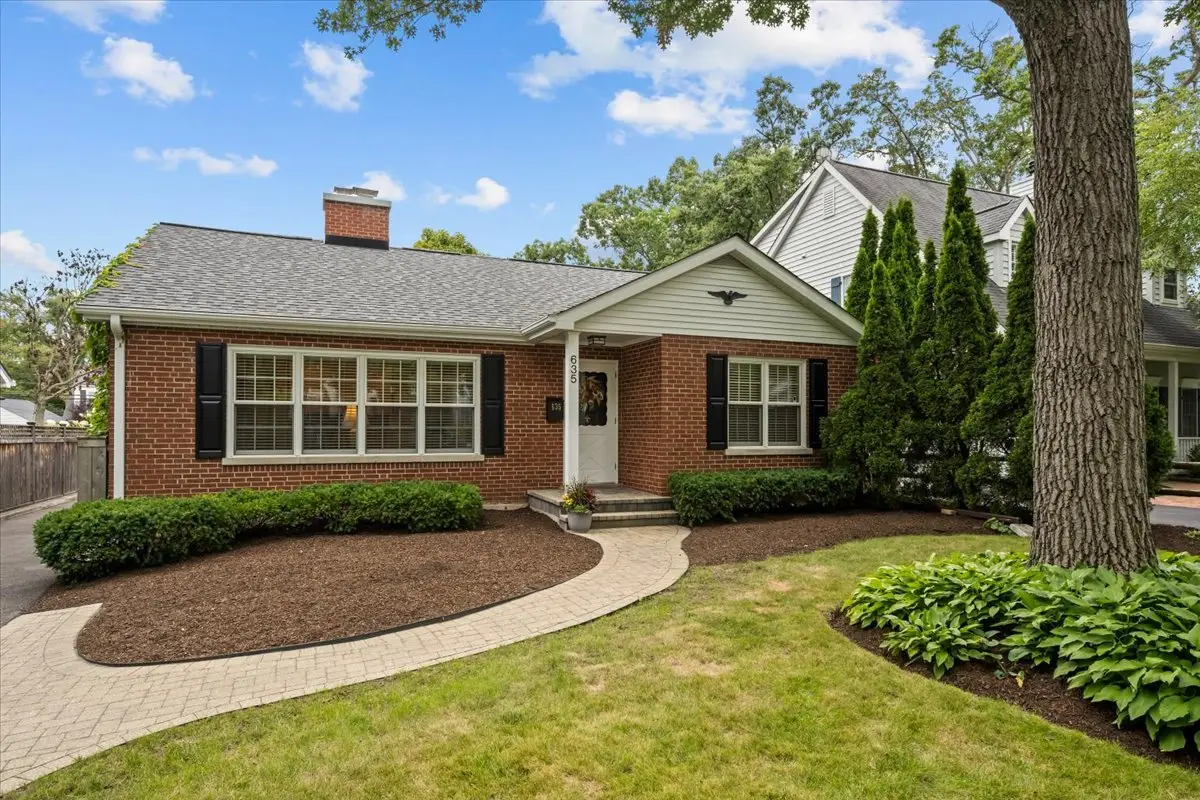 635 Northmoor Road, Lake Forest, IL 60045 - #1