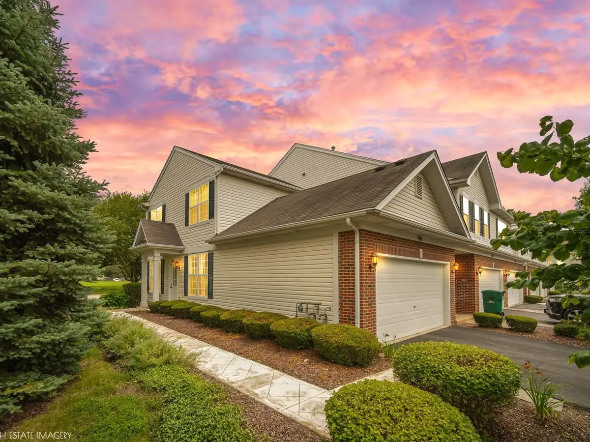 1901 W Crestview Circle #1901, Romeoville, IL 60446 - #1