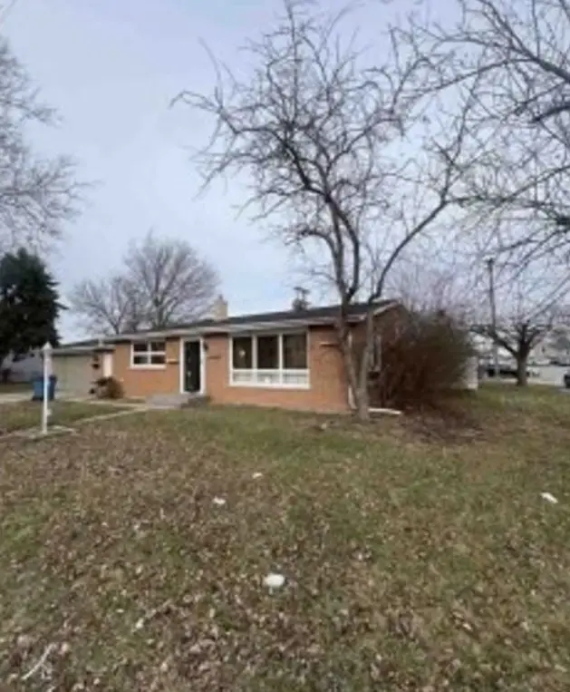 775 Greenbay Avenue, Calumet City, IL 60409 - #3