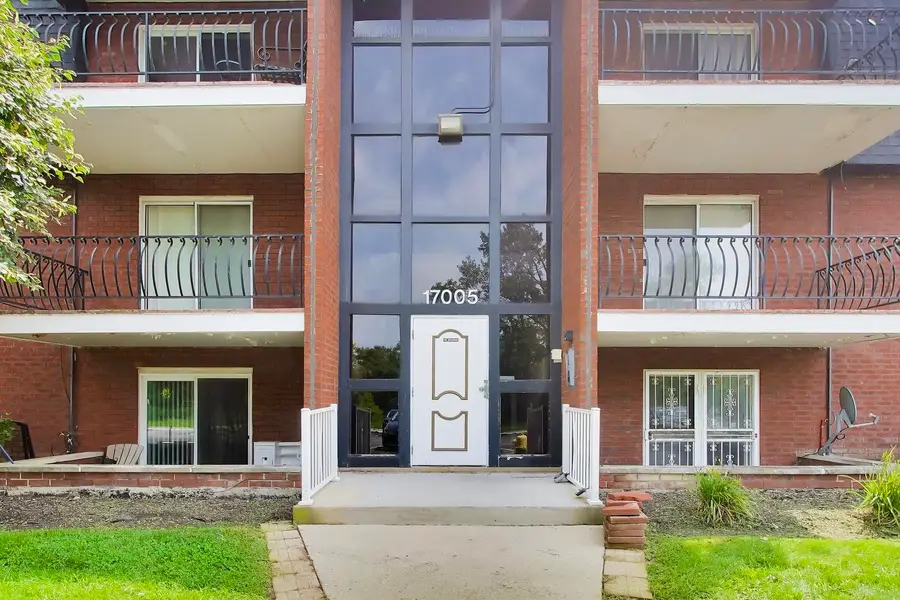 17005 Albany Avenue #202, Hazel Crest, IL 60429 - #3
