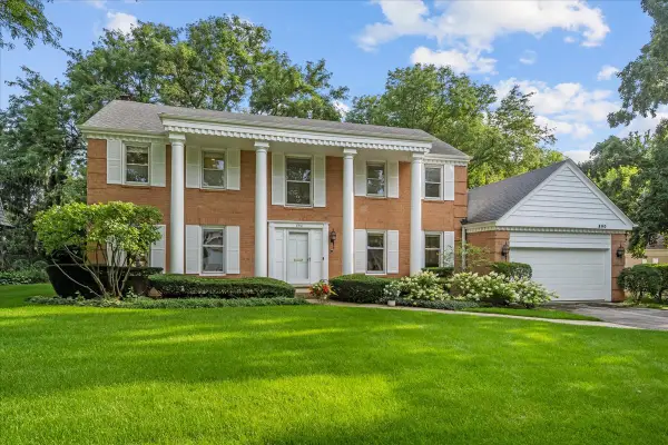 890 Dryden Lane, Highland Park, IL 60035