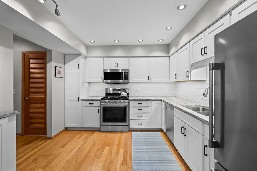 5360 N Lowell Avenue #511, Chicago, IL 60630 - #2
