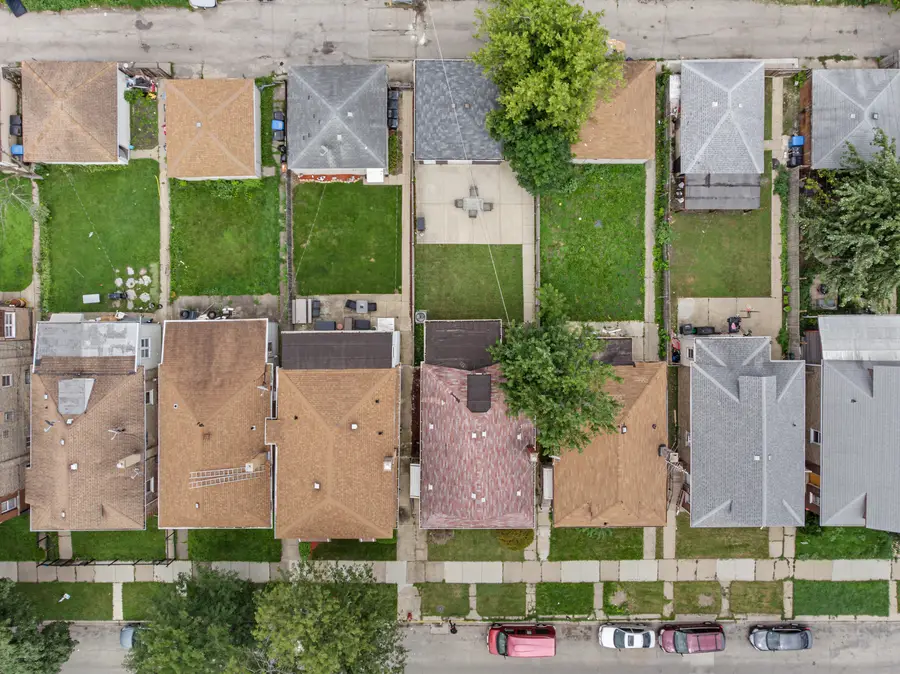 4226 W Haddon Avenue, Chicago, IL 60651 - #3