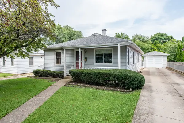 1939 Chestnut Street, Waukegan, IL 60087