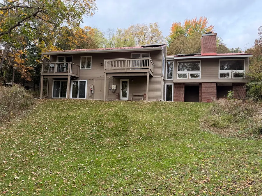 1545 W Demeter Drive, Freeport, IL 61032 - #2