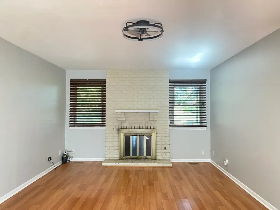 530 Springhill Circle, Naperville, IL 60563 - #3