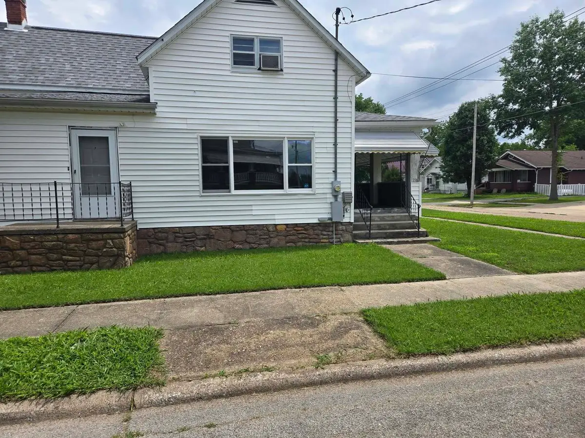 128 W Homer Avenue, Harrisburg, IL 62946 - #1