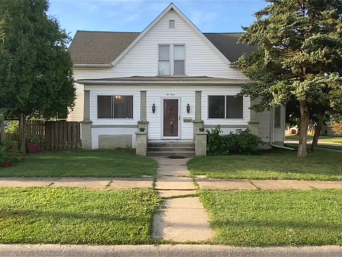 212 E Church Street, Harrisburg, IL 62946 - #1