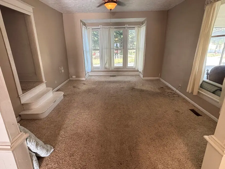 212 E Church Street, Harrisburg, IL 62946 - #3