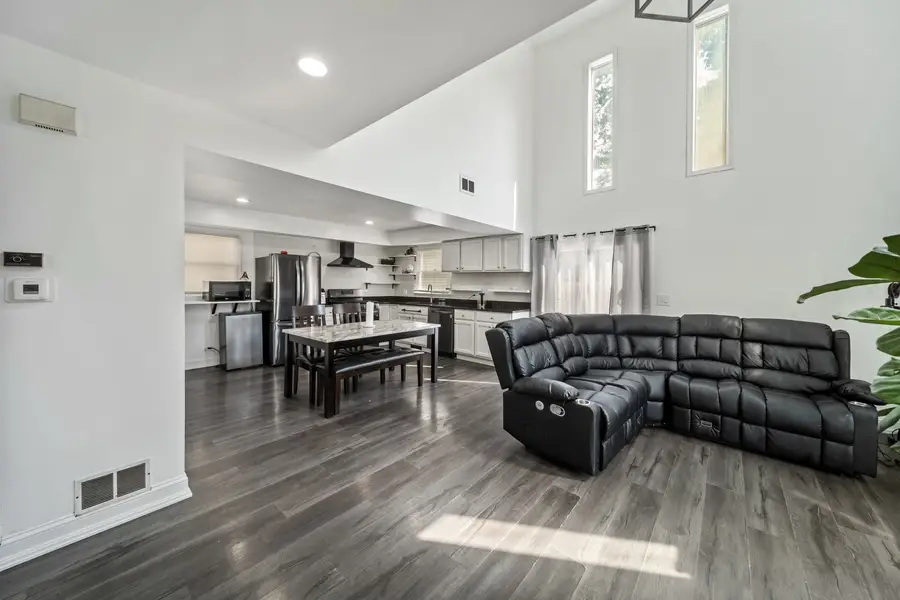 3805 Rywick Court, Rolling Meadows, IL 60008 - #2