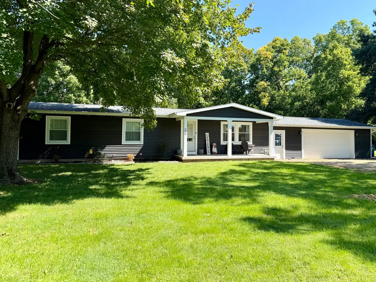 205 E Mulberry Street, Hennepin, IL 61327 - #1