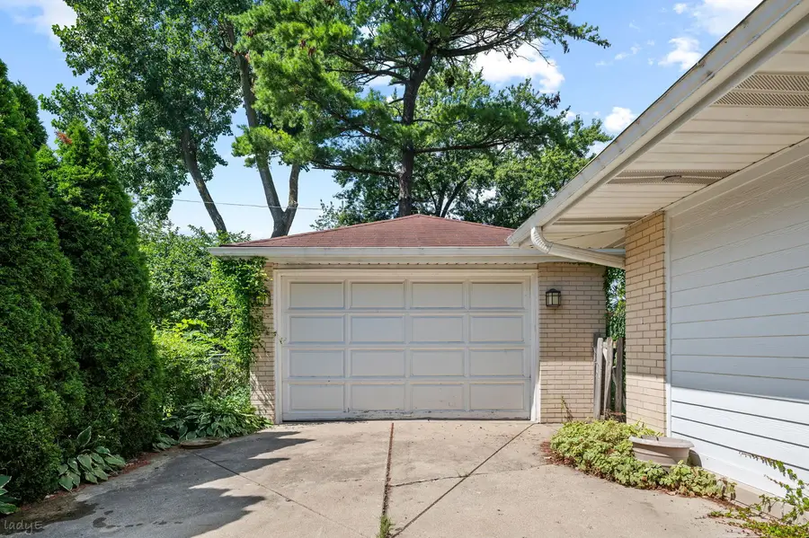 Address Withheld By Seller, Skokie, IL 60076 - #2