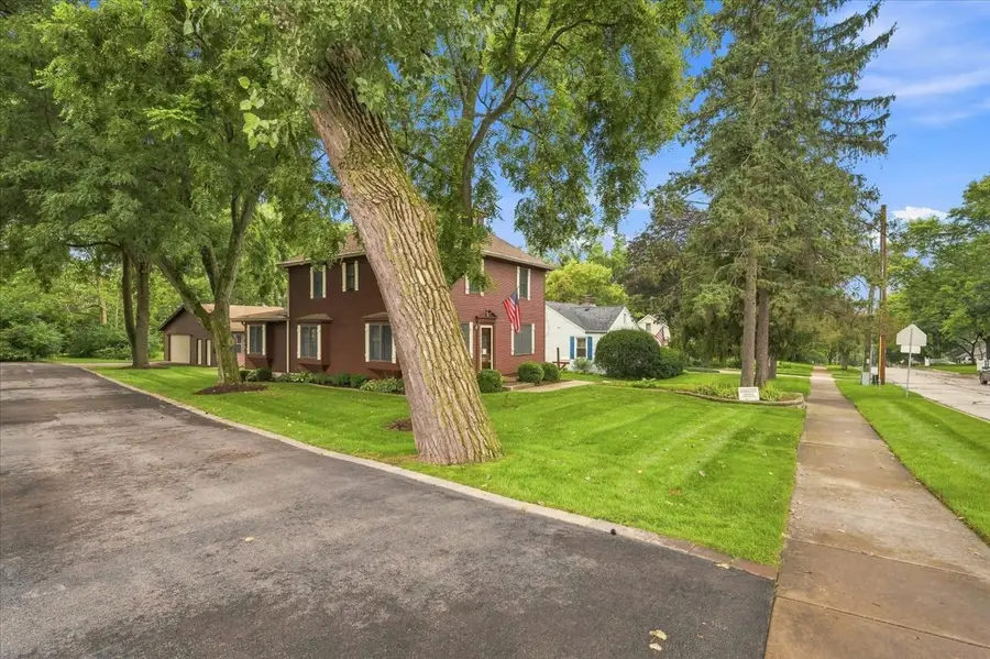 218 Laurel Street, Batavia, IL 60510 - #3