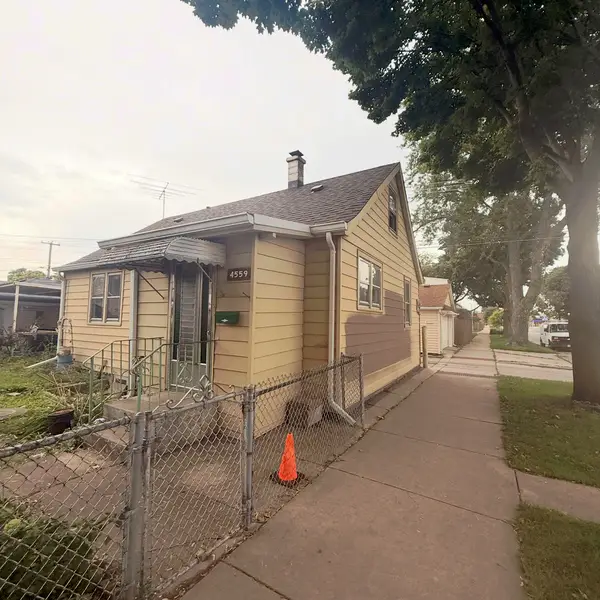 4559 S Karlov Avenue, Chicago, IL 60632