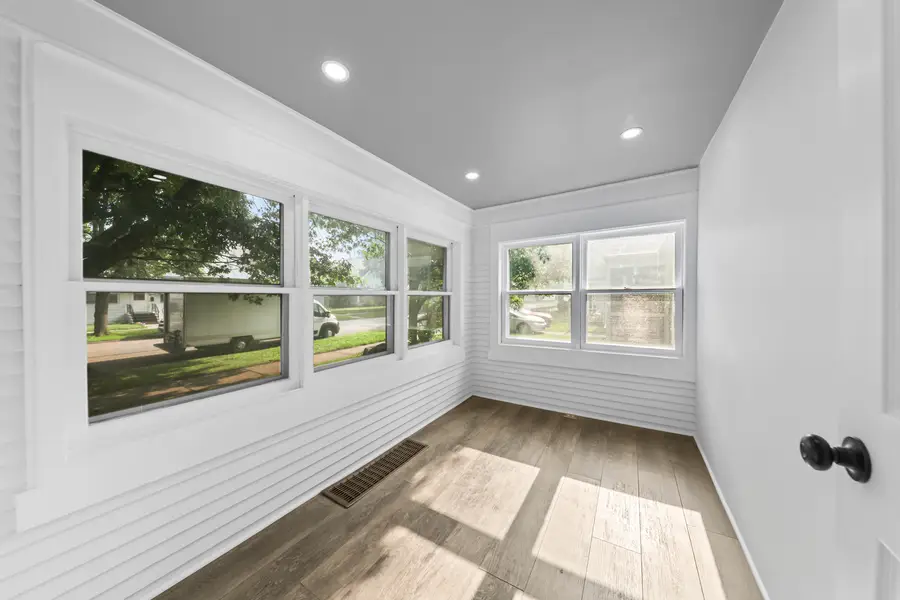 731 E Benton Street, Morris, IL 60450 - #3