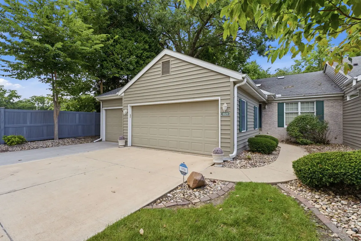 4025 36th Ave Ct Avenue, Moline, IL 61265 - #1