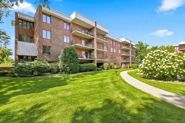 6565 Main Street #207, Downers Grove, IL 60516