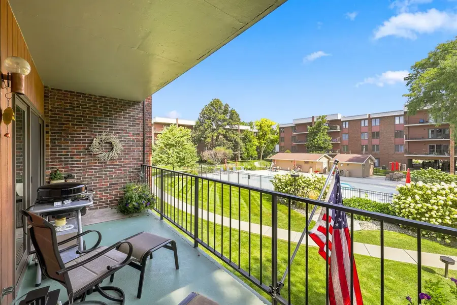 6565 Main Street #207, Downers Grove, IL 60516 - #3