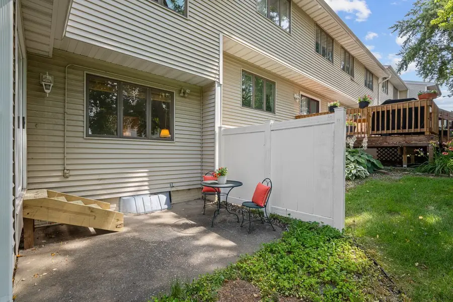 3283 Johnathan Avenue #3283, Bettendorf, IA 52722 - #3