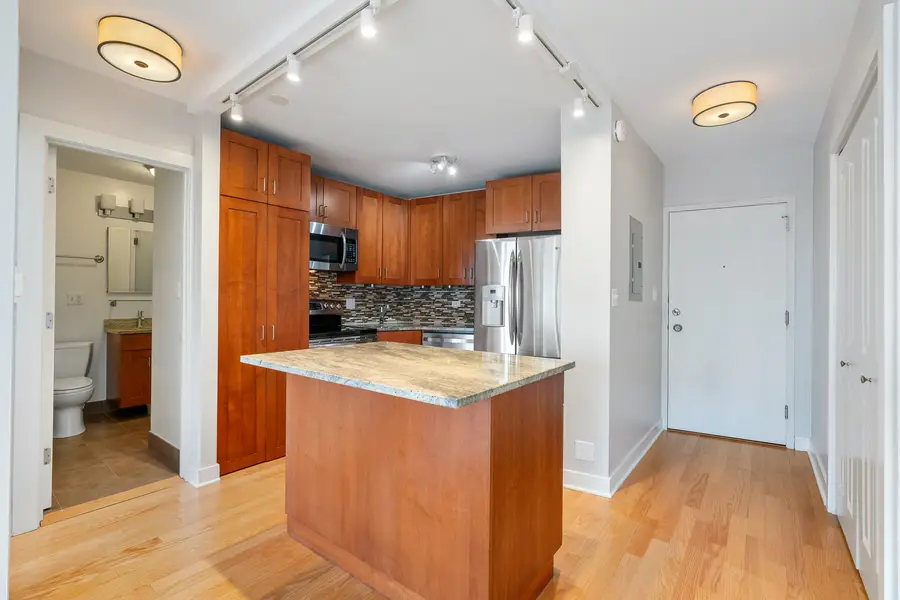 2930 N Sheridan Road #1605, Chicago, IL 60657 - #3