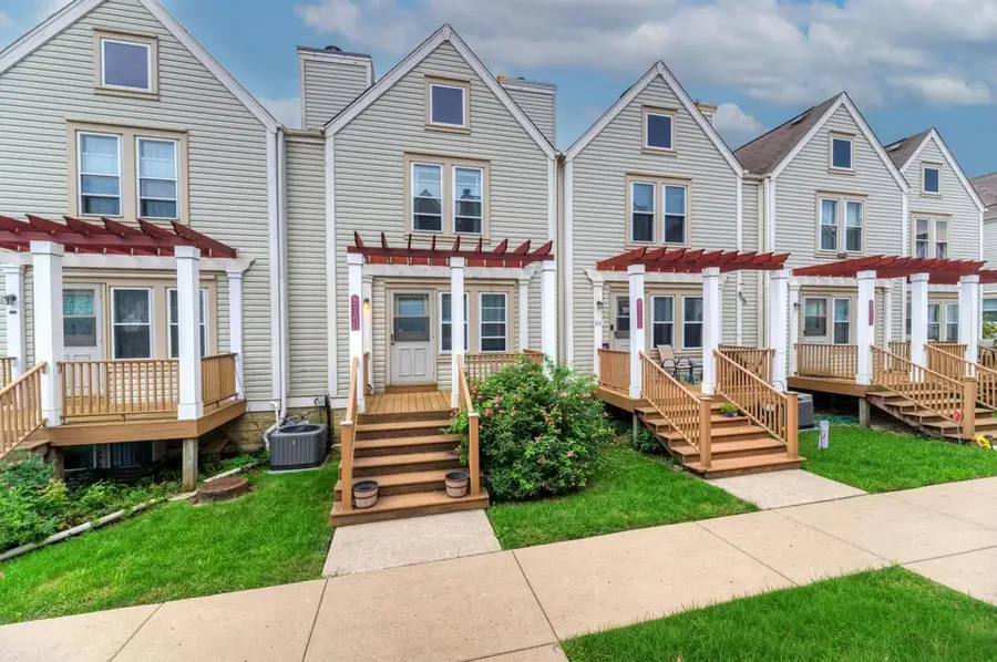 219 N Walnut Street #H, Bensenville, IL 60106 - #2