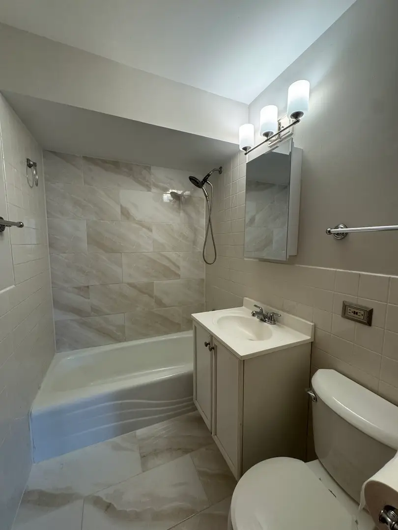 320 Beach Avenue #3C, La Grange Park, IL 60526 - #3