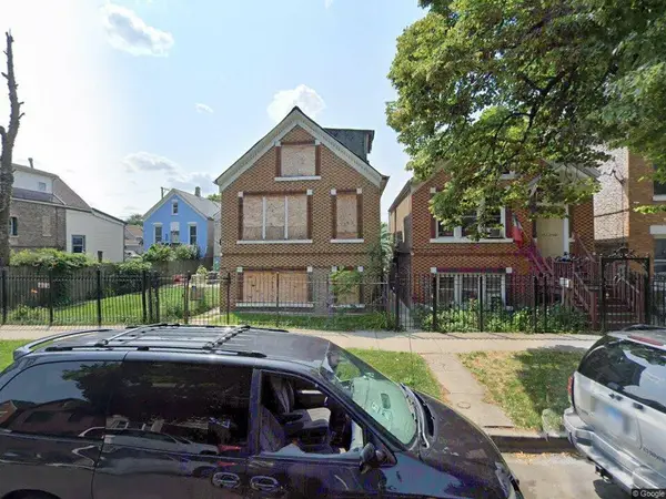 2728 S Spaulding Avenue, Chicago, IL 60623