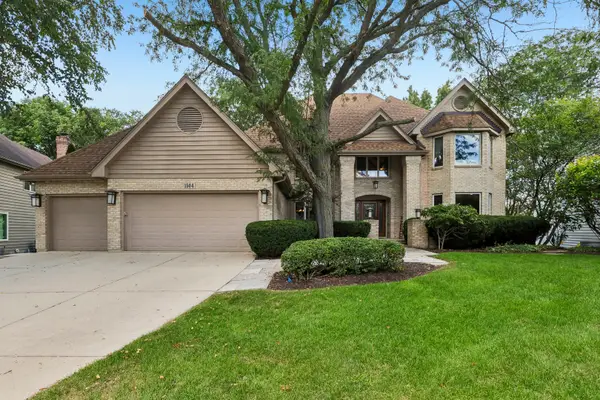 1504 Greenlake Drive, Aurora, IL 60502