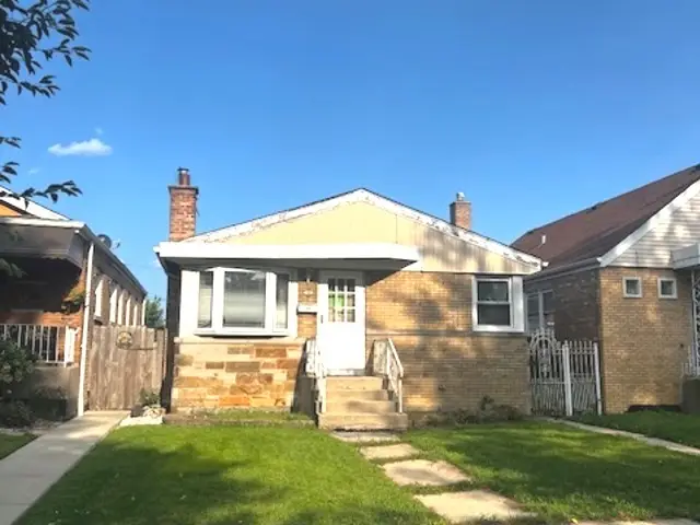 4719 S Kilpatrick Avenue, Chicago, IL 60632 - #1
