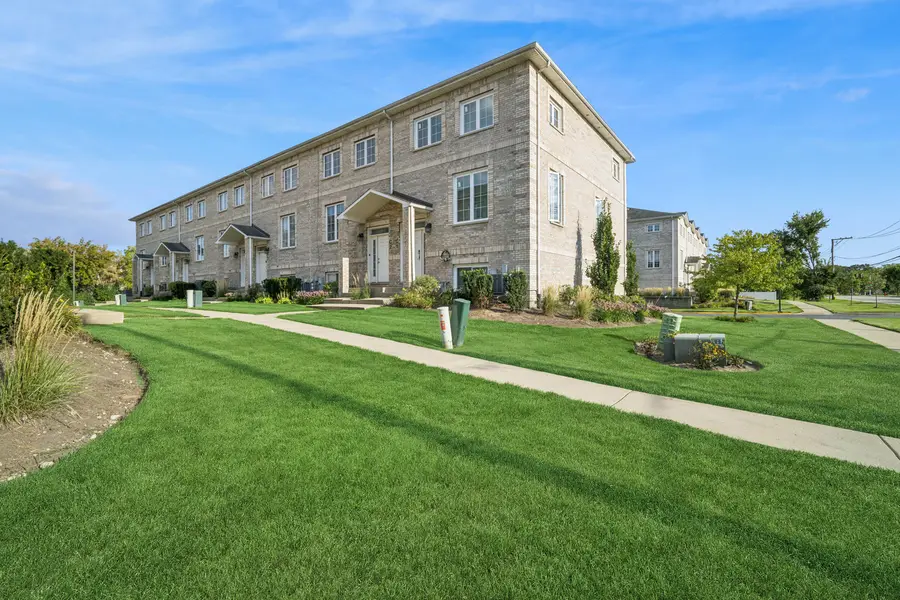 183 N East River Road #C2, Des Plaines, IL 60016 - #2