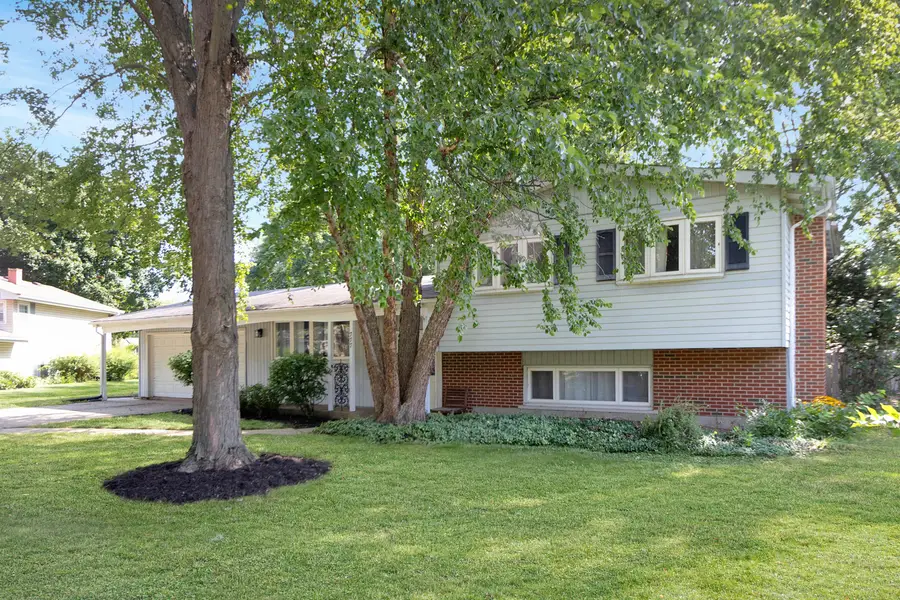 777 Dover Court, Crystal Lake, IL 60014 - #2