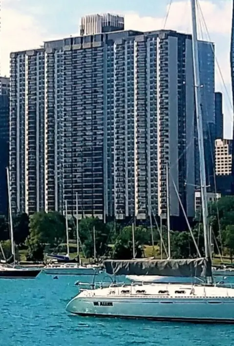 400 E Randolph Street #3516, Chicago, IL 60601