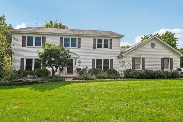 Address Withheld By Seller, Geneva, IL 60134