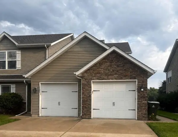 1721 W River Street #1721, Dixon, IL 61021
