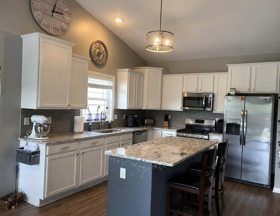 1721 W River Street #1721, Dixon, IL 61021 - #2