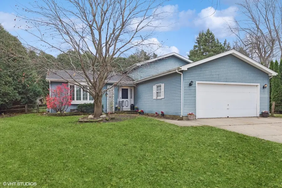 5401 W Chasefield Circle, McHenry, IL 60050 - #2