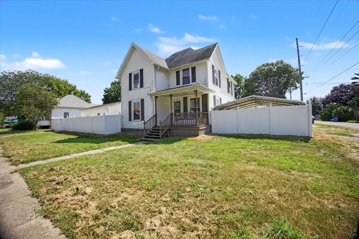 504 E Timber Street, Pontiac, IL 61764 - #1