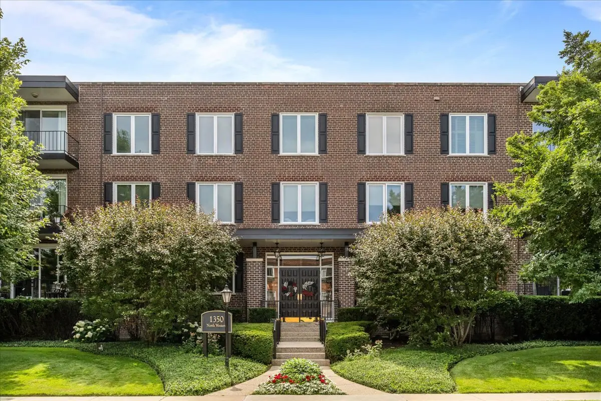 1350 N Western Avenue #205, Lake Forest, IL 60045 - #1