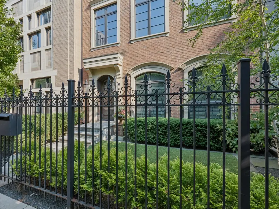 441 W Deming Place, Chicago, IL 60614 - #2