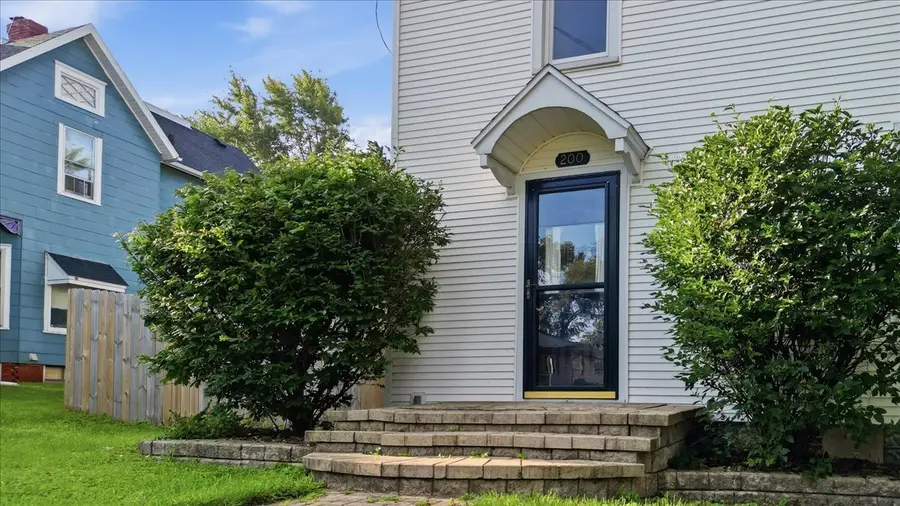 200 E North Street, Walnut, IL 61376 - #3