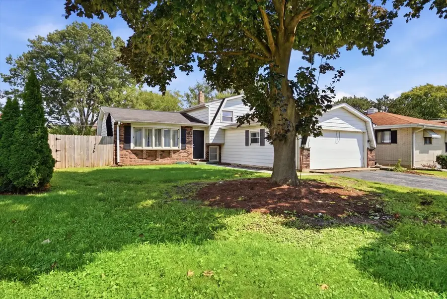 609 Baldwin Avenue, Waukegan, IL 60085 - #2