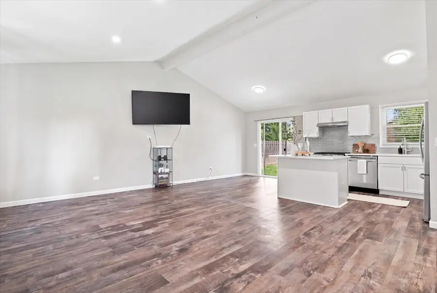 609 Baldwin Avenue, Waukegan, IL 60085 - #3