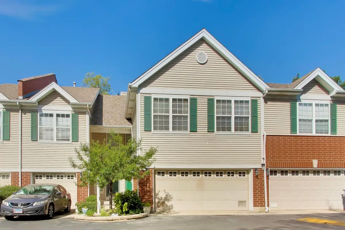 3821 N Milwaukee Avenue #B, Chicago, IL 60641 - #1