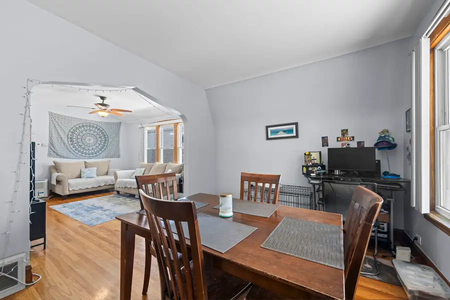 5848 W Catalpa Avenue, Chicago, IL 60630 - #3