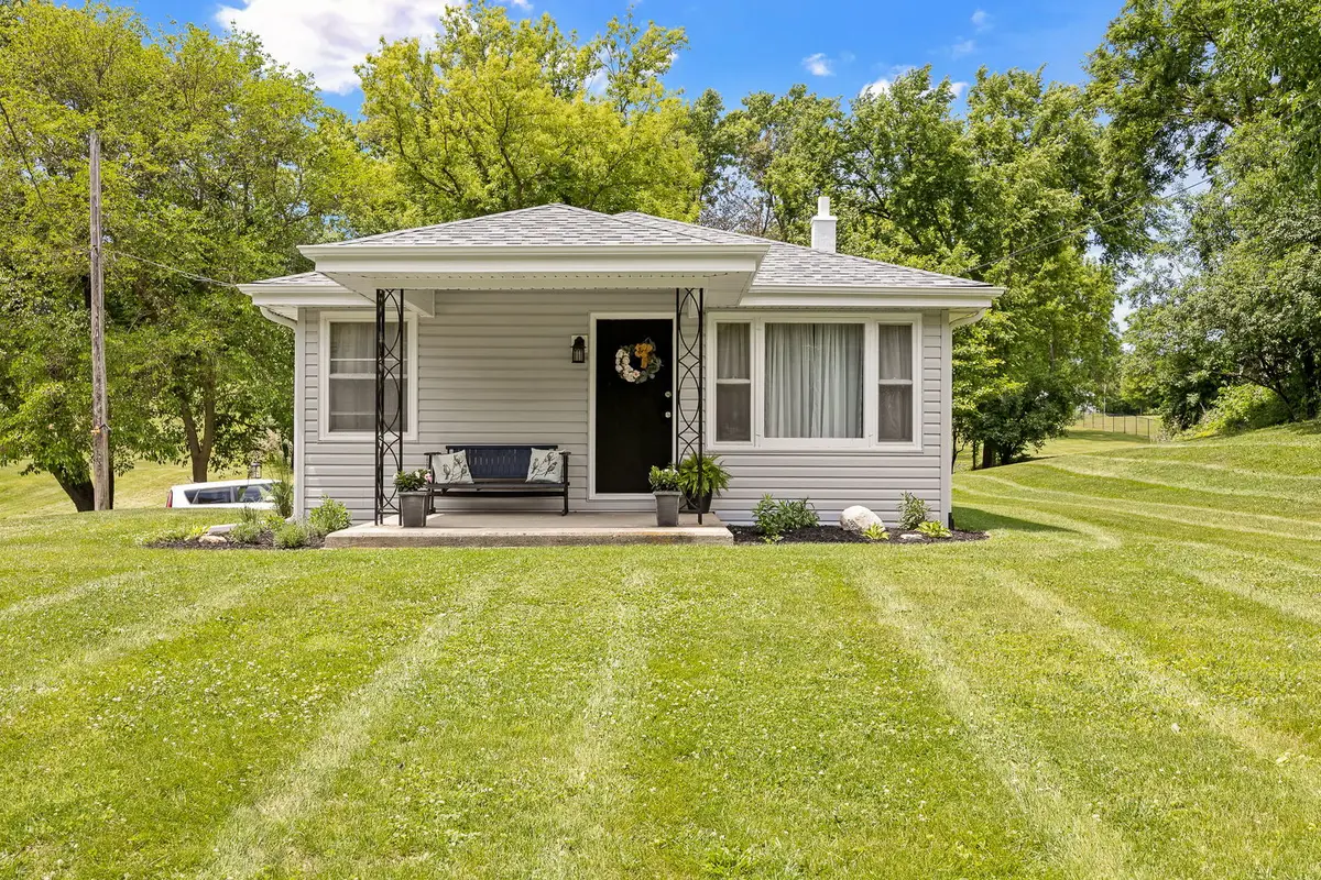 11S130 Madison Street, Burr Ridge, IL 60527 - #1